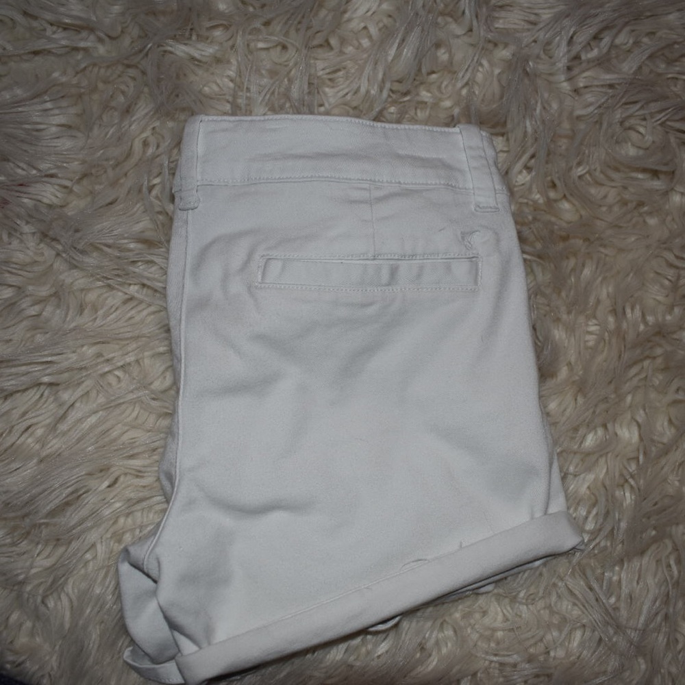 AE White Shorts